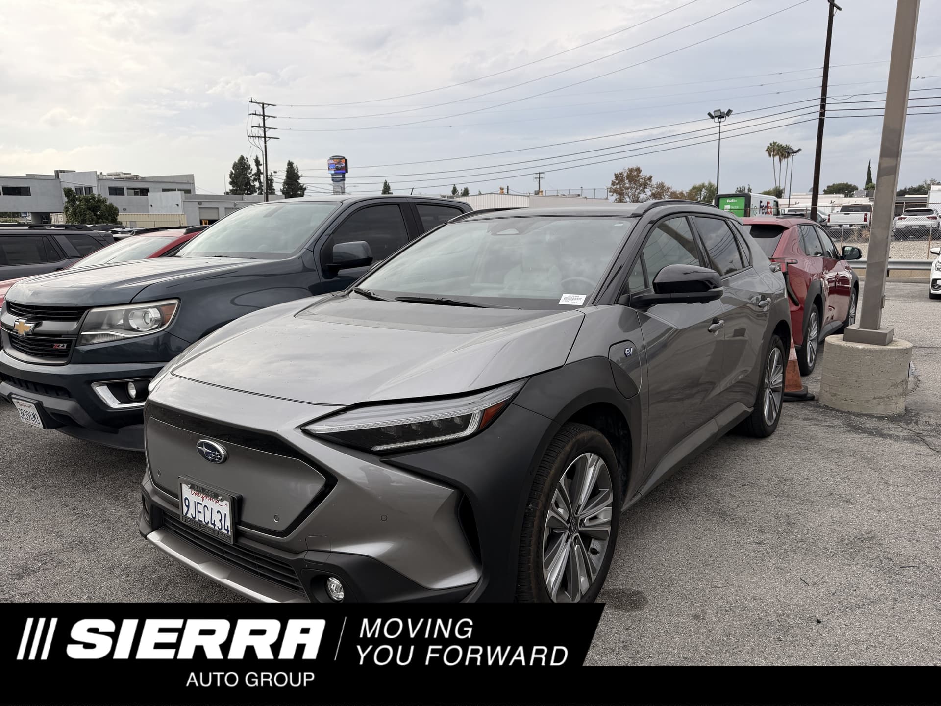 2023 Subaru Solterra Touring — photo 1 of 4