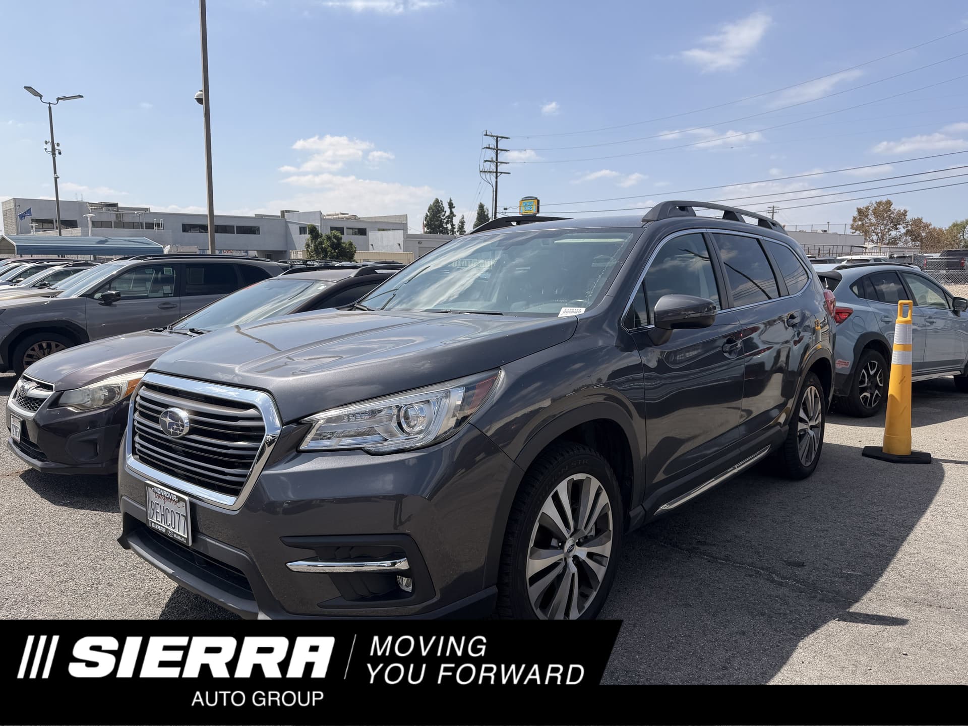 2022 Subaru Ascent Limited — photo 1 of 4