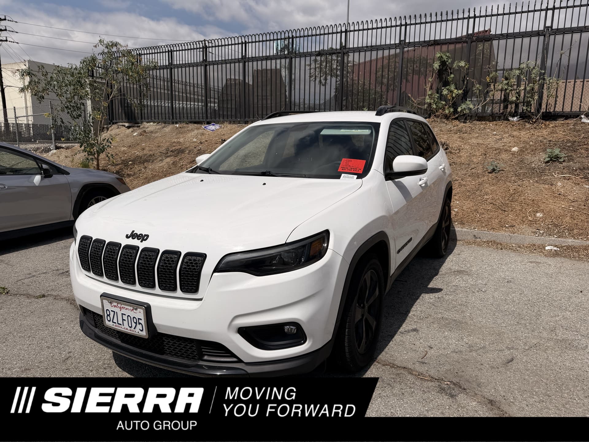 2019 Jeep Cherokee Altitude — photo 1 of 4