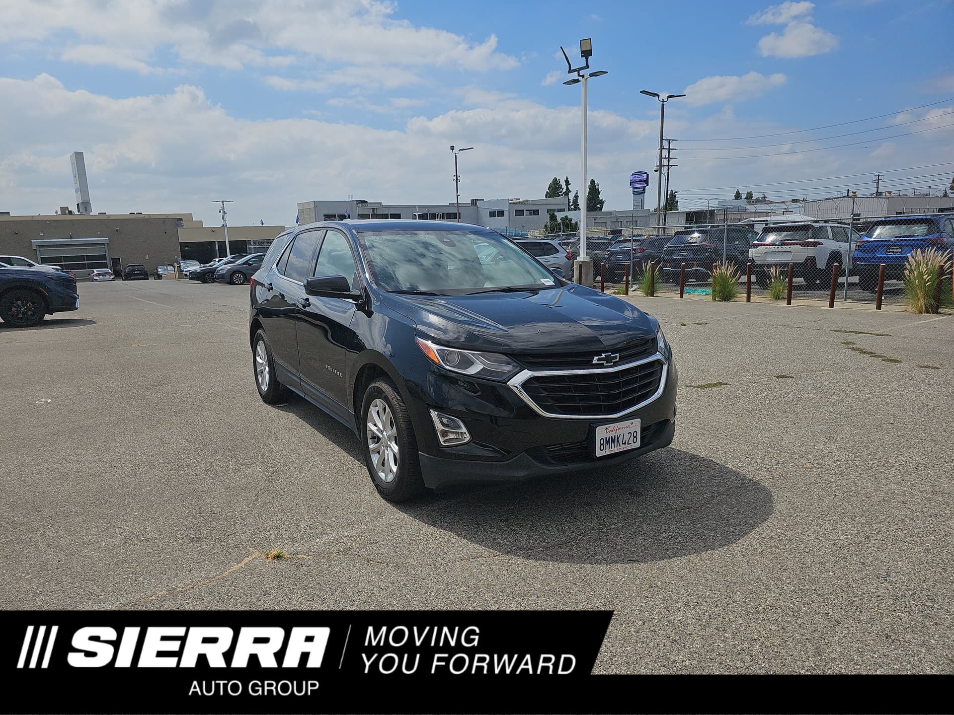 2020 Chevrolet Equinox LT — photo 1 of 9