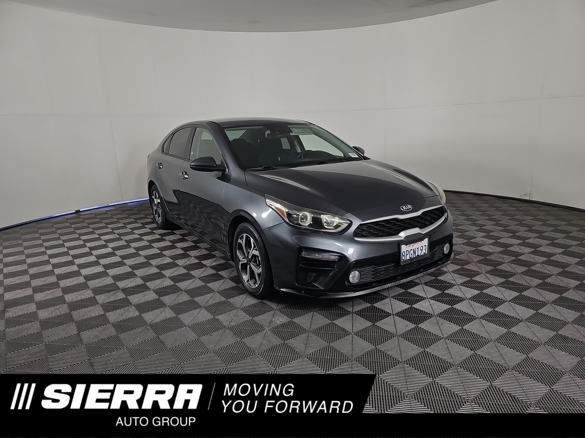 2020 Kia Forte Base — photo 1 of 32
