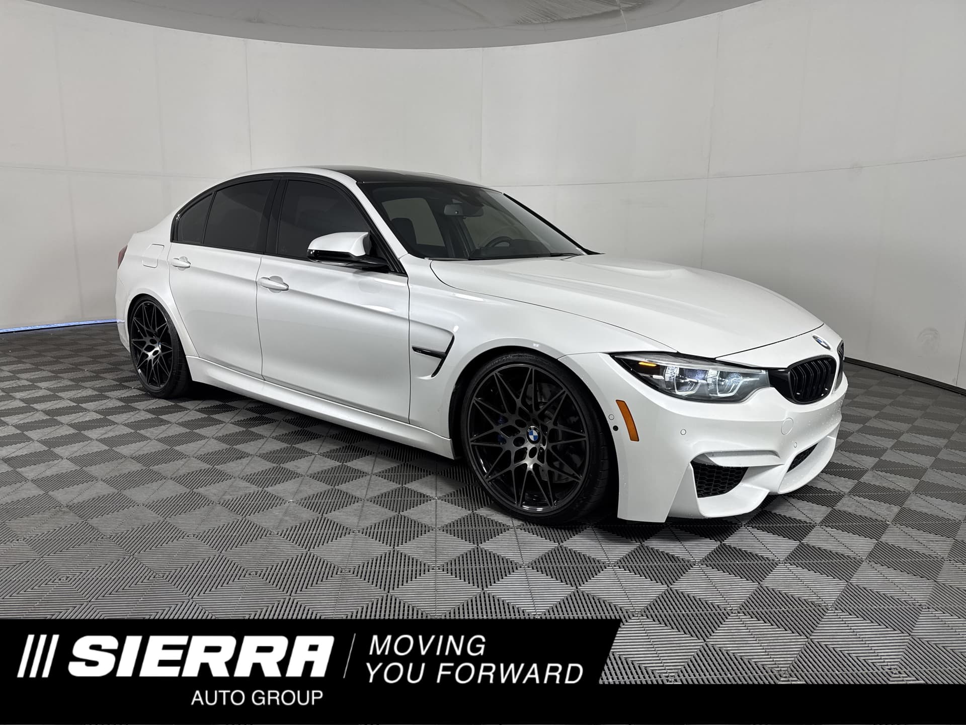 2018 BMW M3 Base — photo 1 of 41