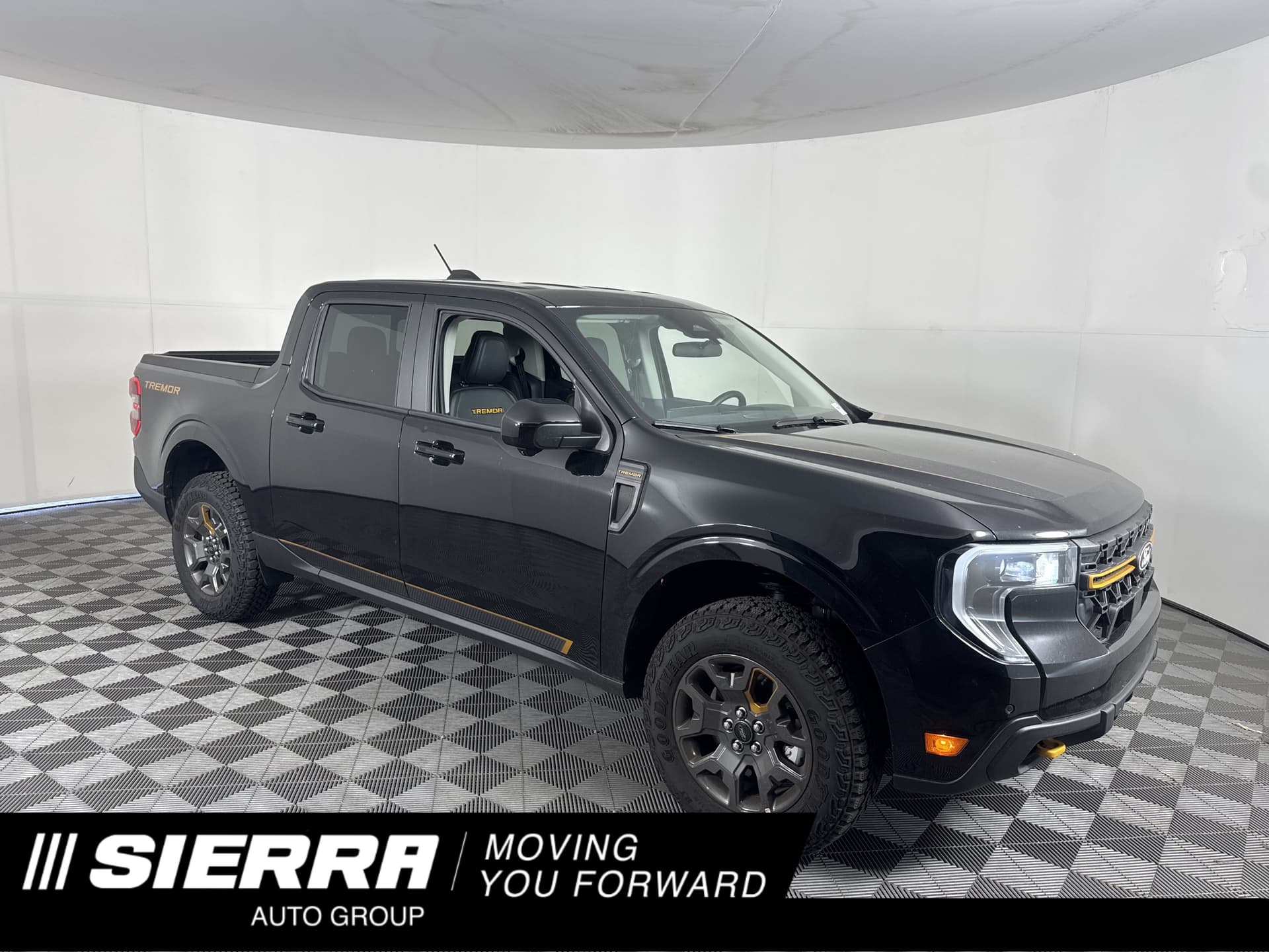 2025 Ford Maverick Tremor — photo 1 of 39