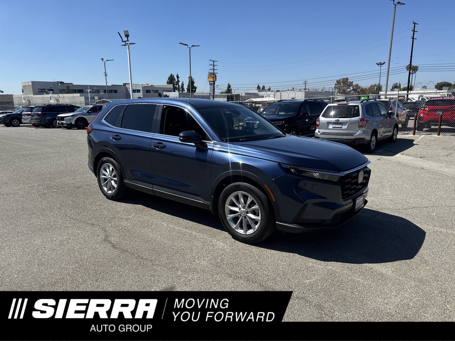 2025 Honda CR-V EX — photo 1 of 9