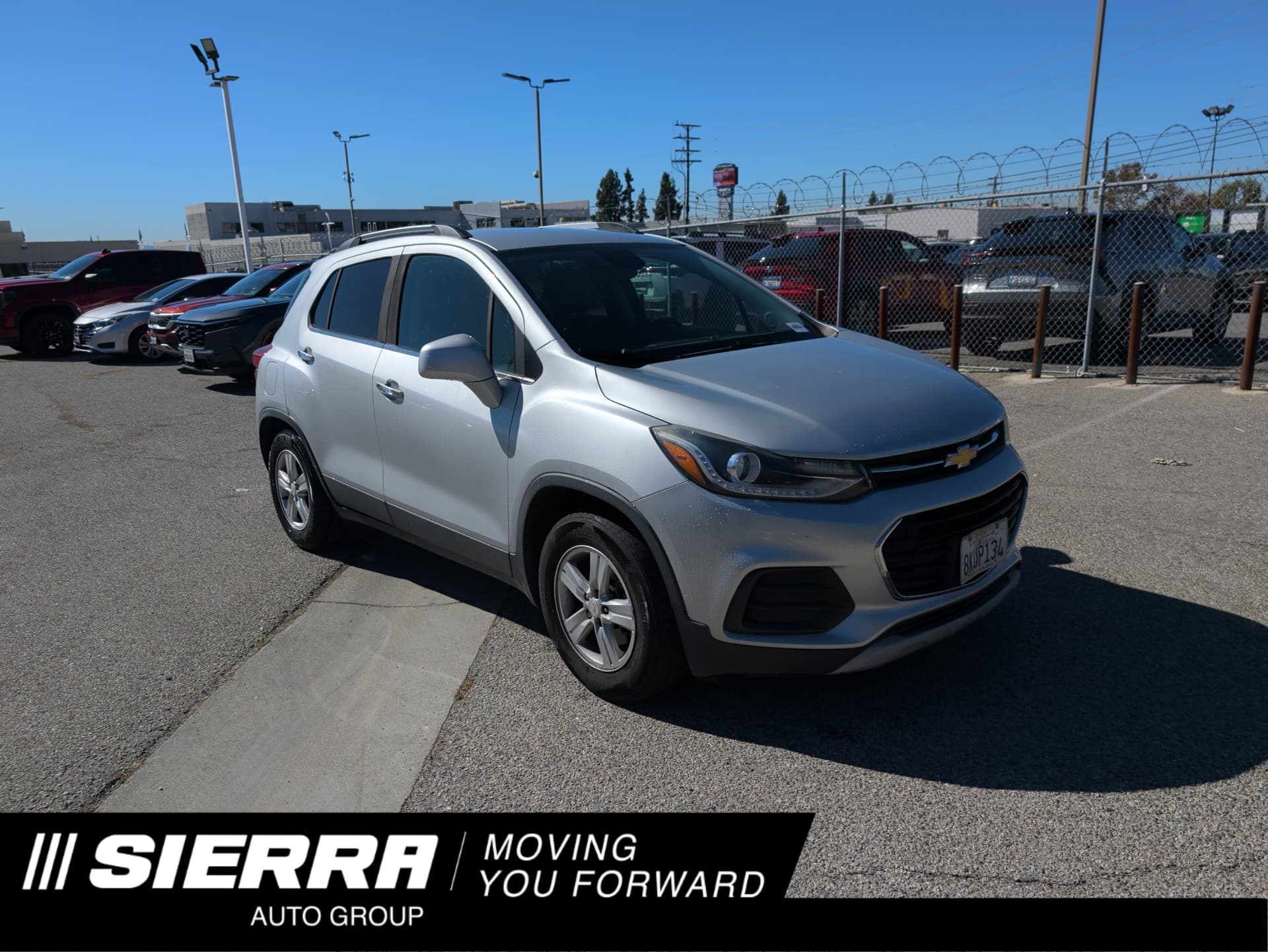 2019 Chevrolet Trax LT — photo 1 of 9