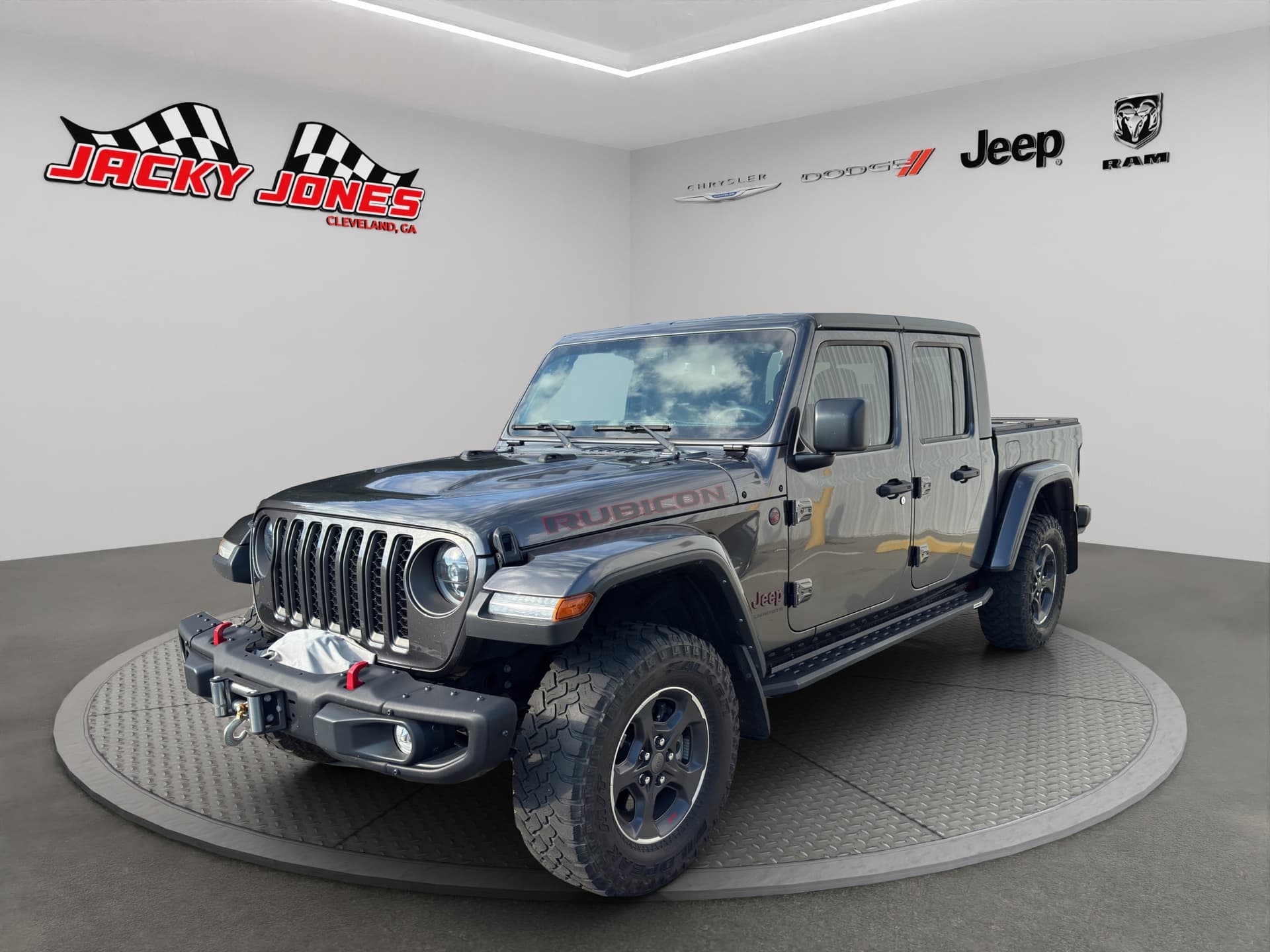 2023 Jeep Gladiator Rubicon — photo 1 of 13