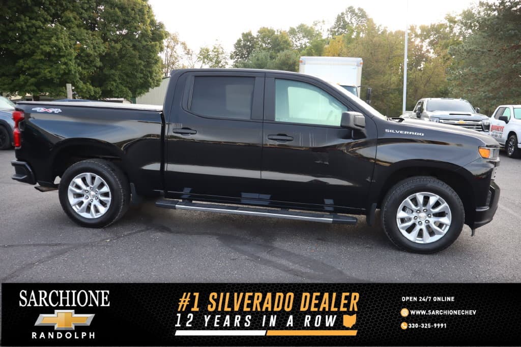 2022 Chevrolet Silverado 1500 LTD Custom — photo 1 of 4