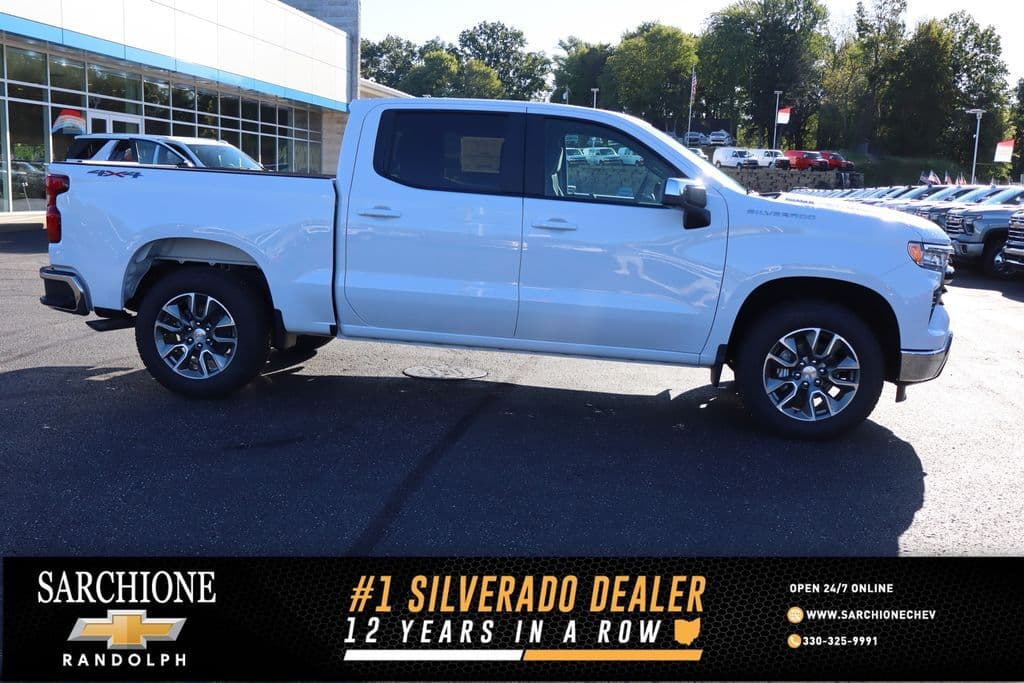 2026 Chevrolet Silverado 1500 LT — photo 1 of 23