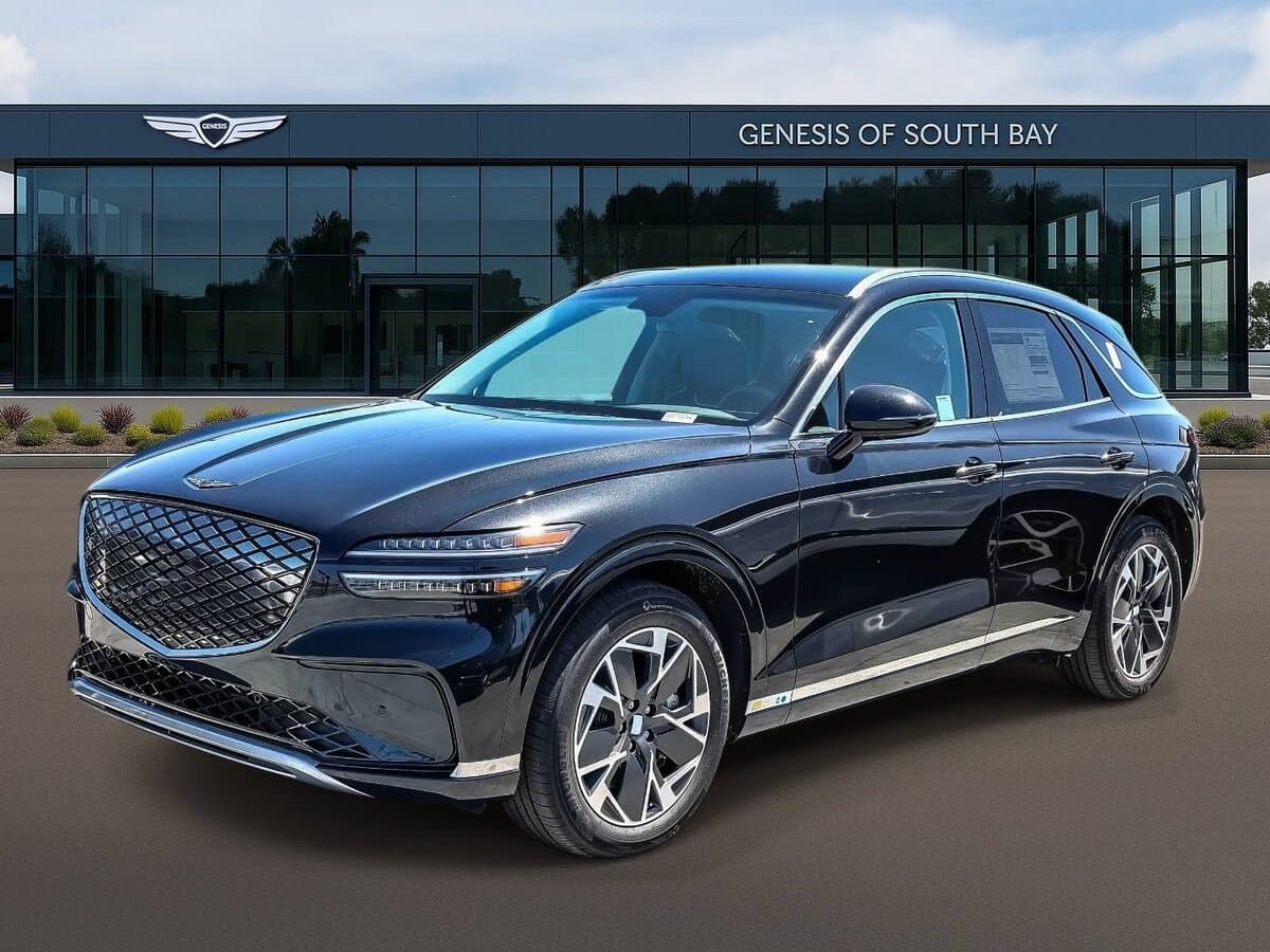 2027 Genesis Electrified GV70 Base — photo 1 of 29
