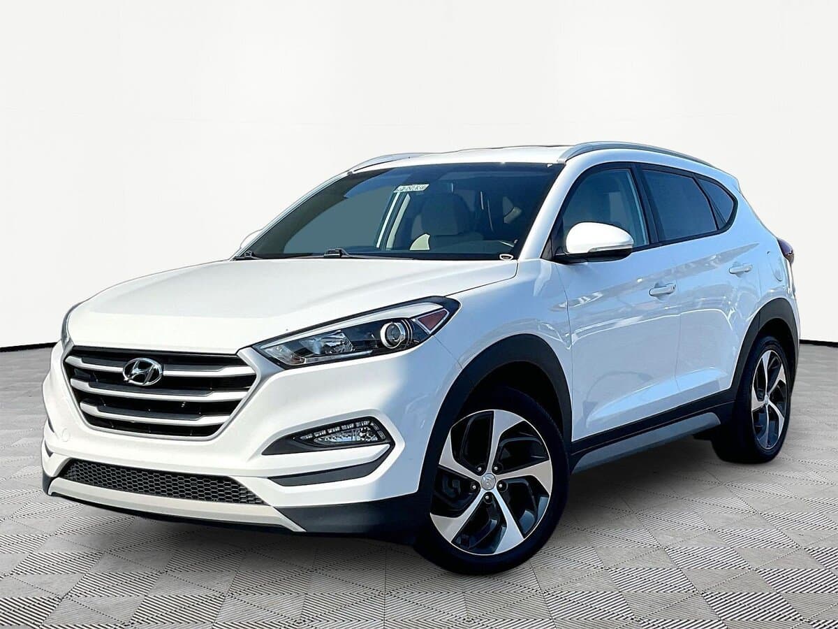 2018 Hyundai Tucson Sport — photo 1 of 32