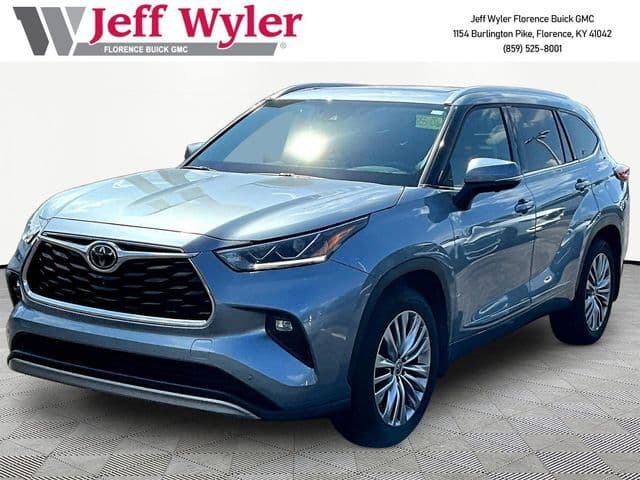 2023 Toyota Highlander Platinum — photo 1 of 36