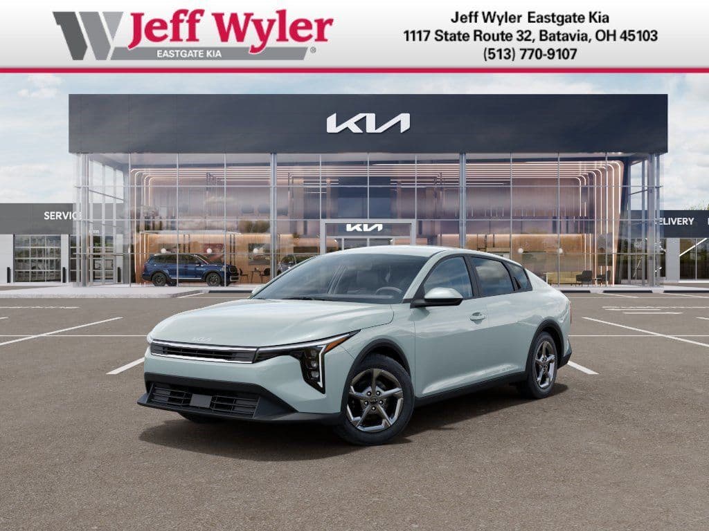2026 Kia K4 LXS — photo 1 of 27