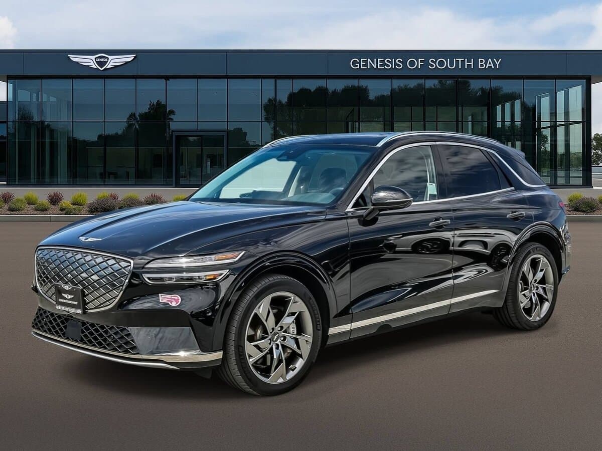 2023 Genesis Electrified GV70 Advanced — photo 1 of 29