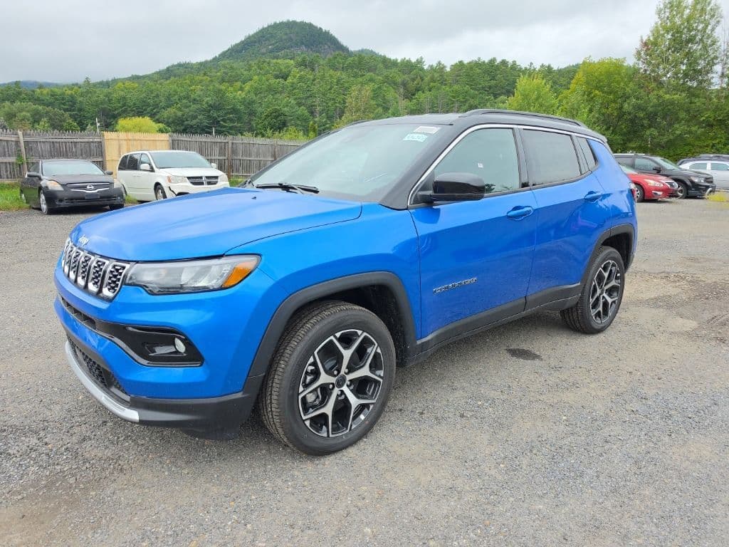 2026 Jeep Compass Limited — photo 1 of 11