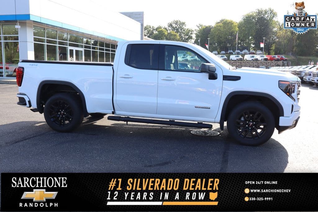 2023 GMC Sierra 1500 Elevation — photo 1 of 32