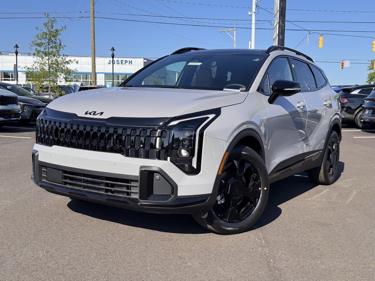2027 Kia Sportage Hybrid X-Line — photo 1 of 23