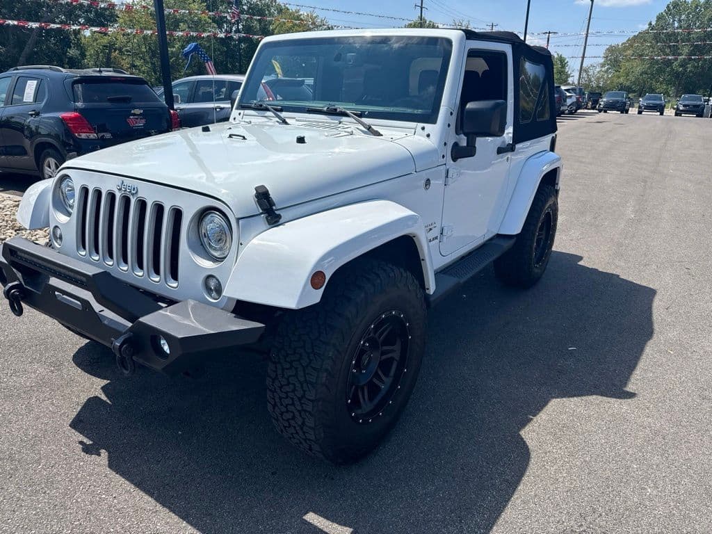2017 Jeep Wrangler Sahara — photo 1 of 24