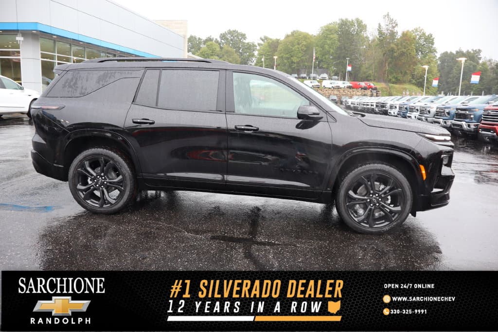 2027 Chevrolet Traverse AWD RS — photo 1 of 29