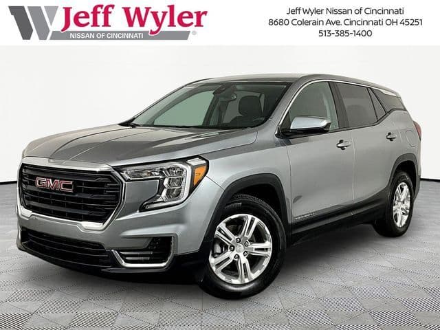 2024 GMC Terrain SLE — photo 1 of 39