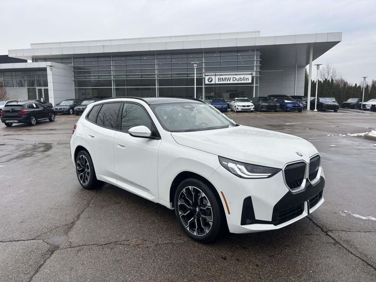 2026 BMW X3 30 xDrive — photo 1 of 34
