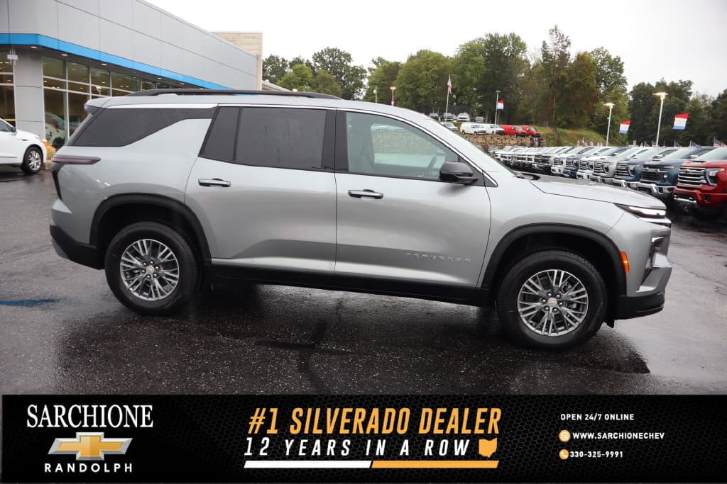 2027 Chevrolet Traverse AWD LT — photo 1 of 35