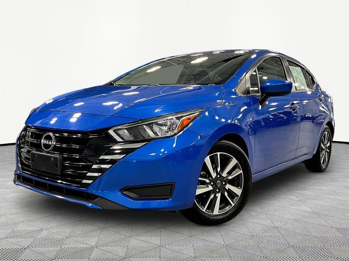 2024 Nissan Versa SV — photo 1 of 35