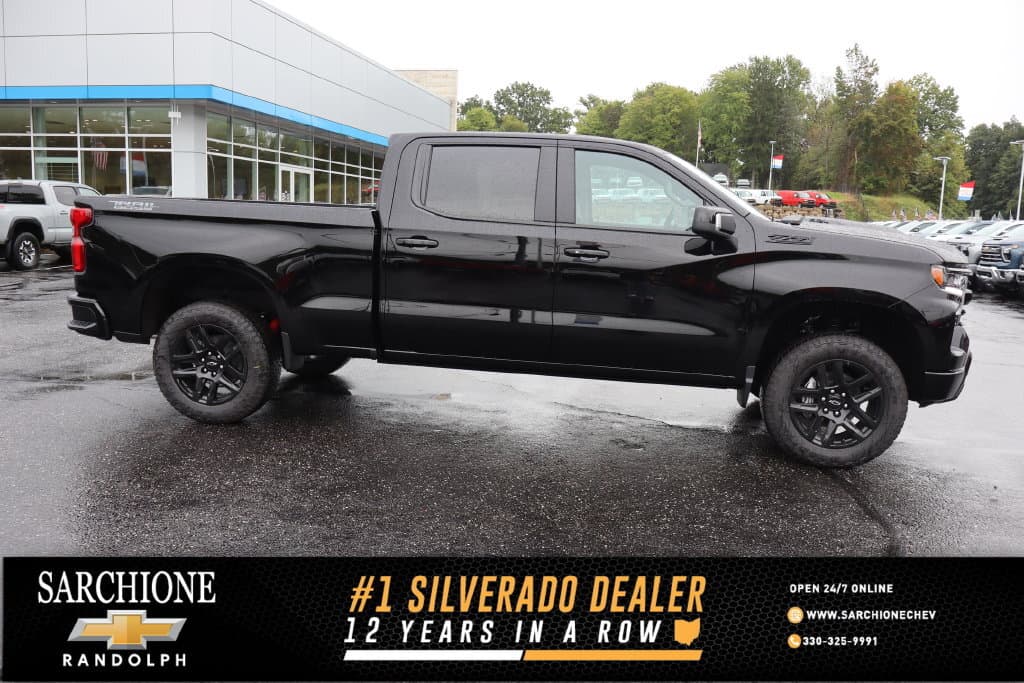 2026 Chevrolet Silverado 1500 LT Trail Boss — photo 1 of 29