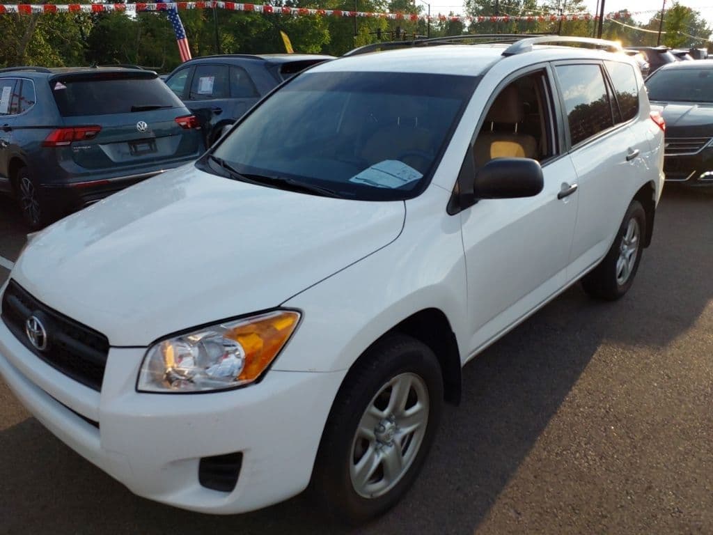 2010 Toyota RAV4 Base — photo 1 of 22