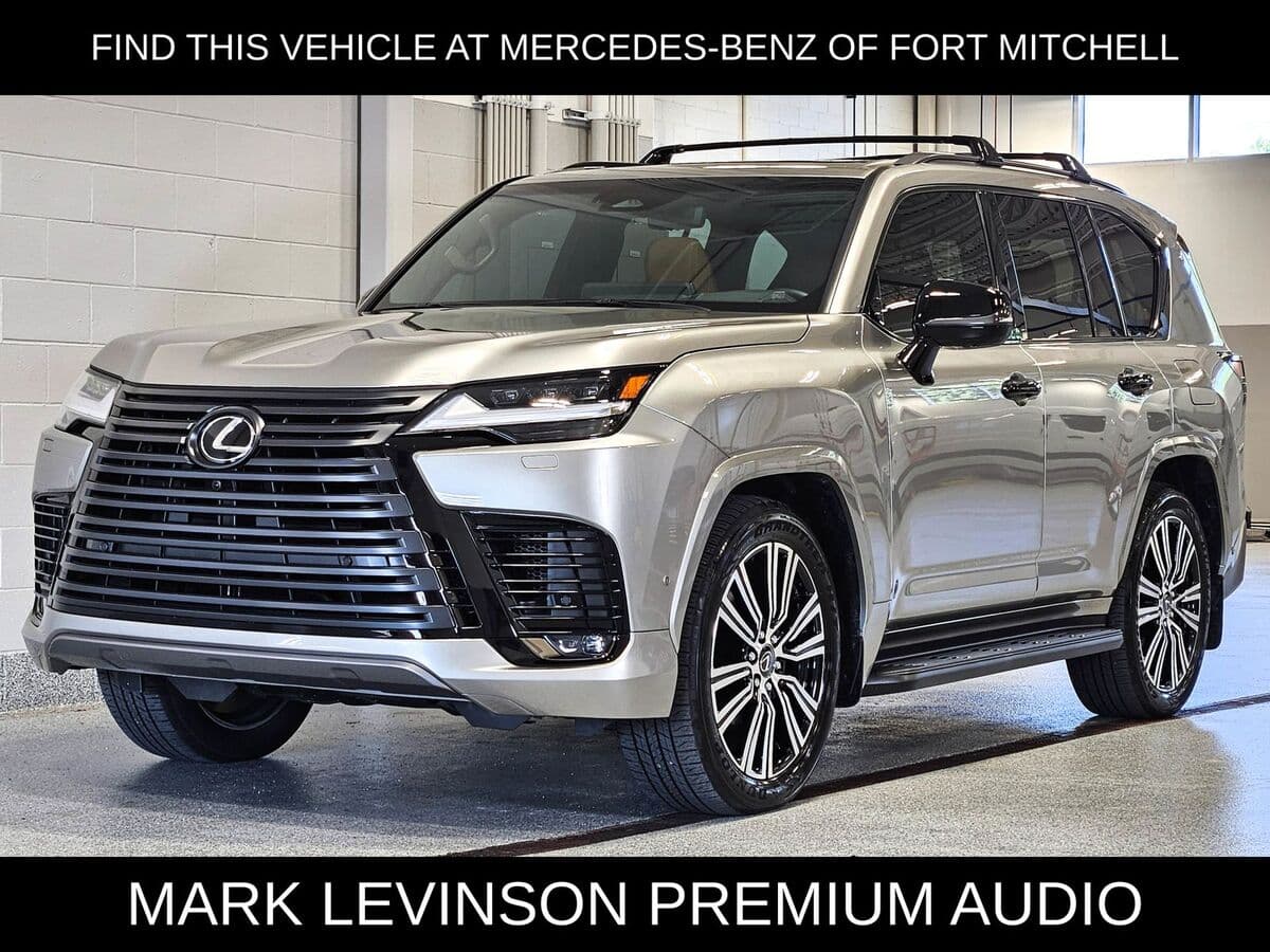2025 Lexus LX LX 700h Luxury — photo 1 of 38