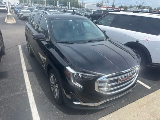 2019 GMC Terrain SLT — photo 1 of 10