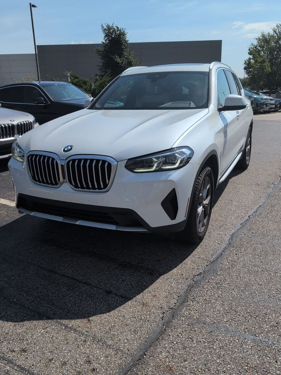 2022 BMW X3 xDrive30i — photo 1 of 16