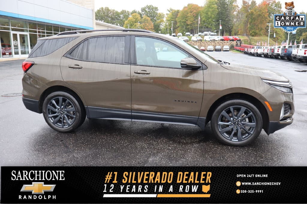 2024 Chevrolet Equinox RS — photo 1 of 36