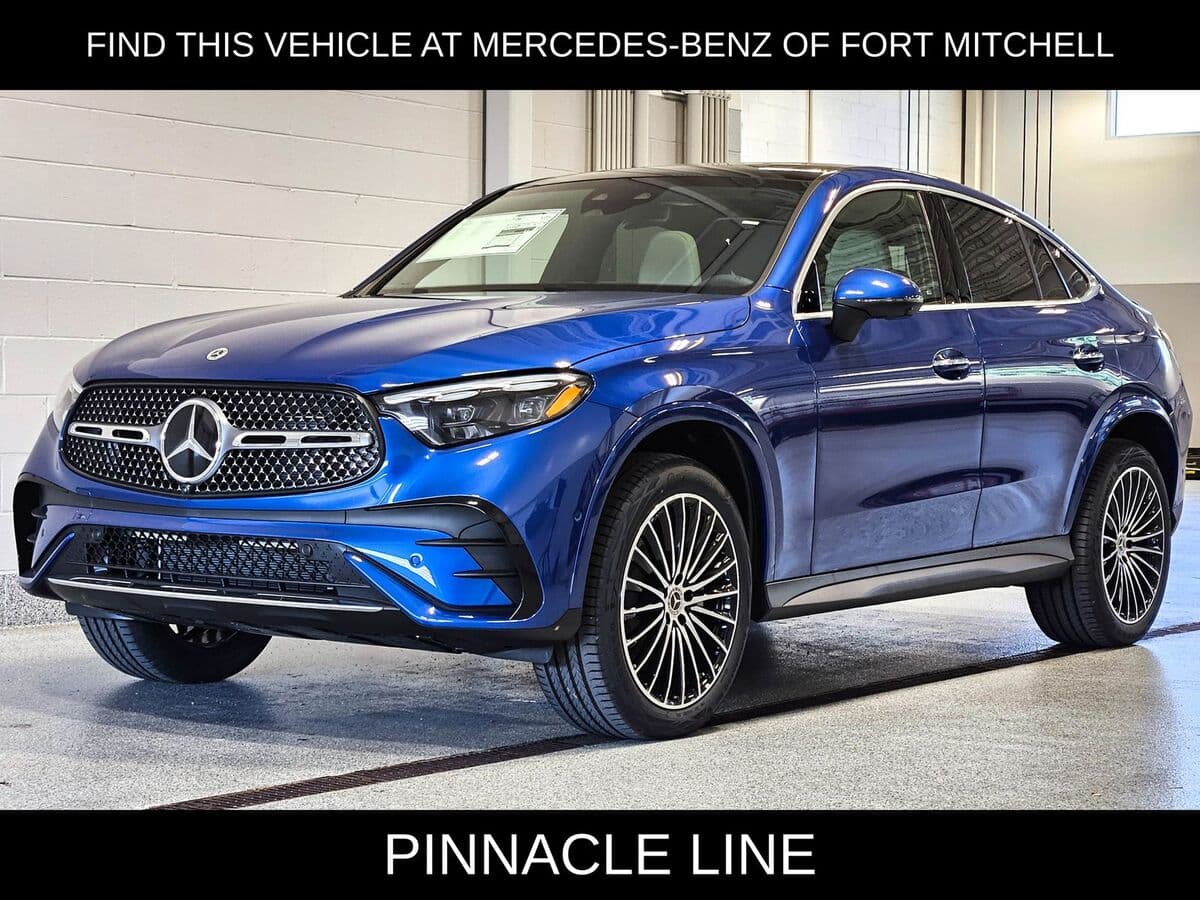 2027 Mercedes-Benz GLC GLC 300 — photo 1 of 32