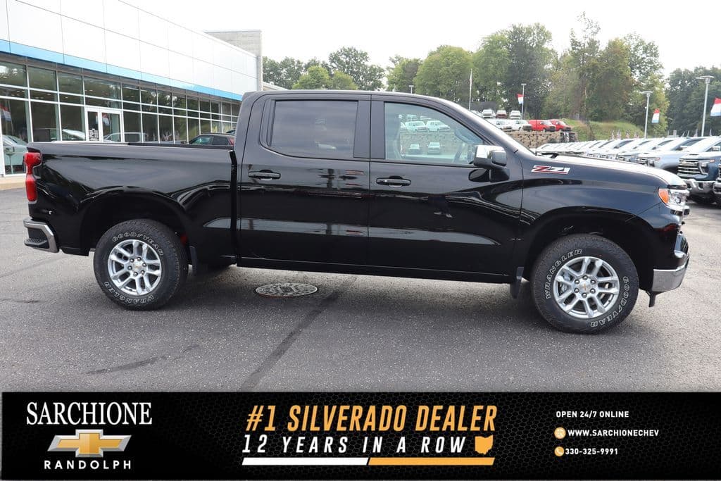 2026 Chevrolet Silverado 1500 LT — photo 1 of 24