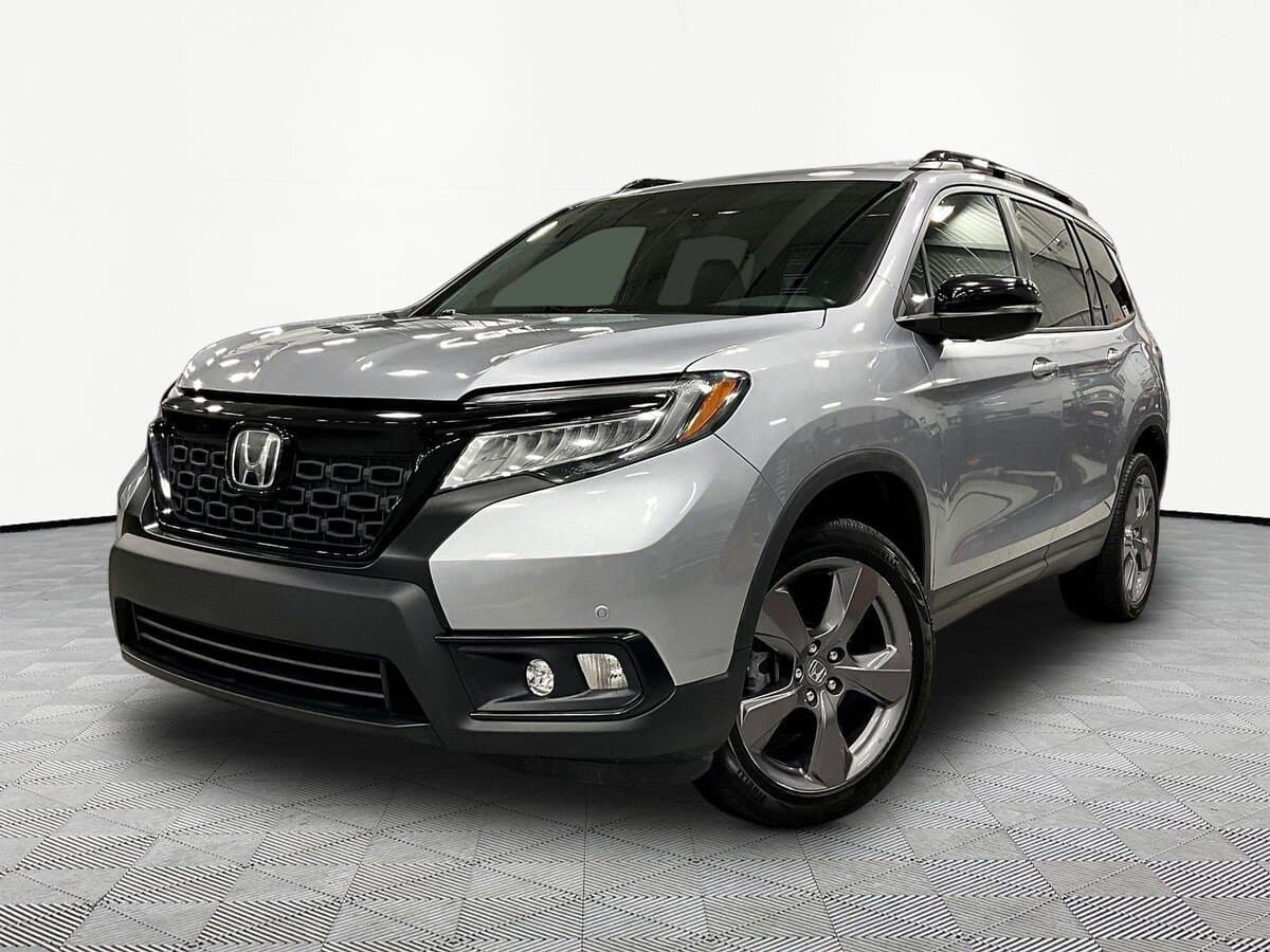 2020 Honda Passport Touring — photo 1 of 39