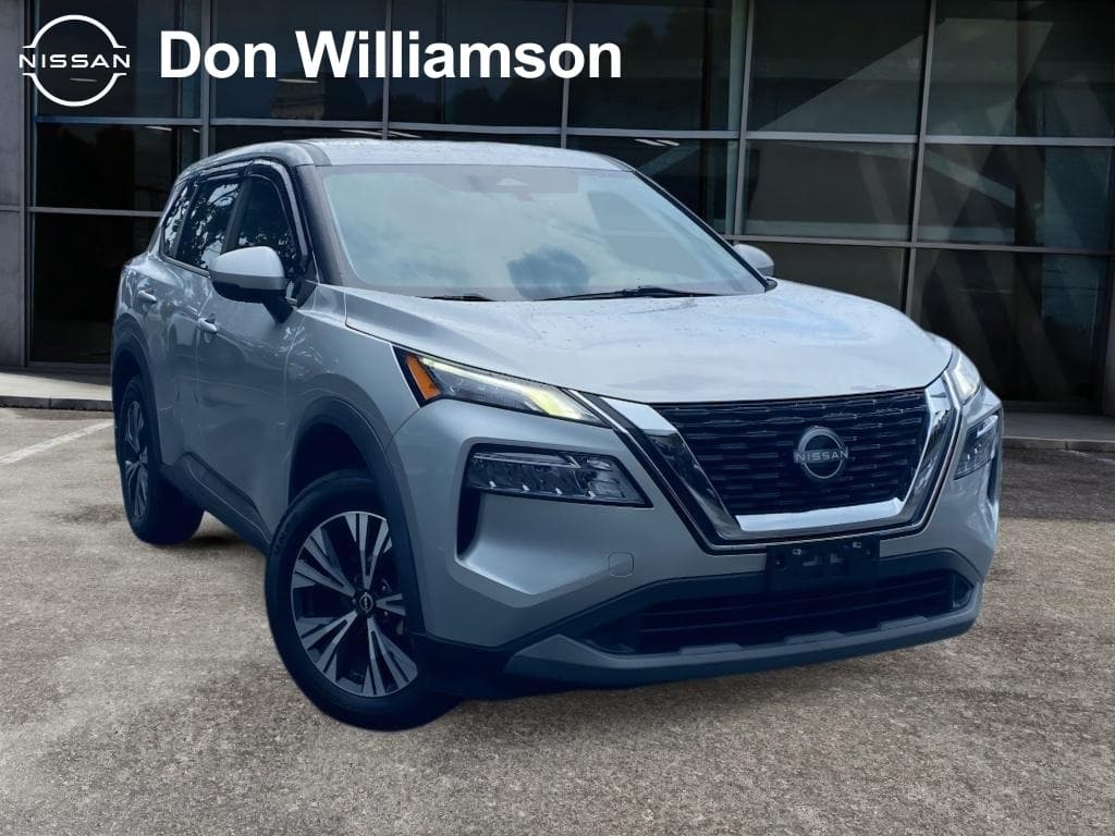 2022 Nissan Rogue SV — photo 1 of 26
