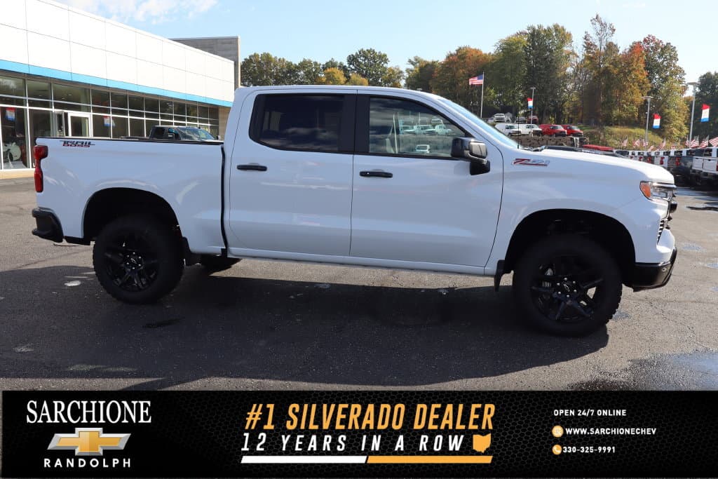 2026 Chevrolet Silverado 1500 LT Trail Boss — photo 1 of 31