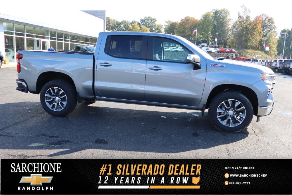 2026 Chevrolet Silverado 1500 LT — photo 1 of 28