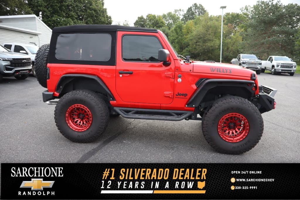 2024 Jeep Wrangler Sport — photo 1 of 4
