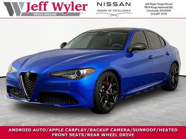 2019 Alfa Romeo Giulia Ti — photo 1 of 35