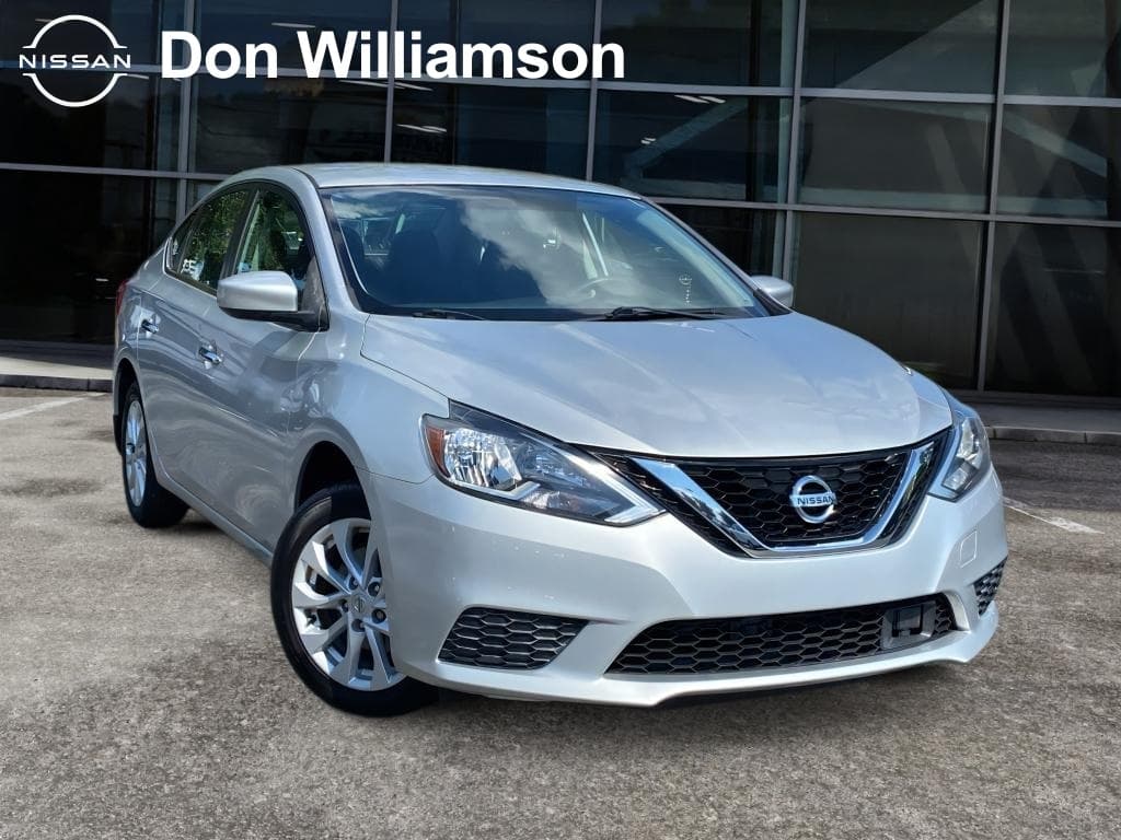 2019 Nissan Sentra SV — photo 1 of 25