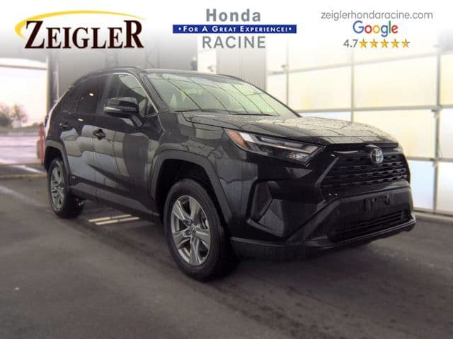 2025 Toyota RAV4 Base — photo 1 of 23