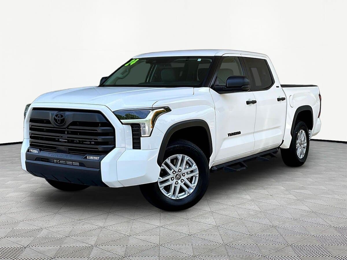 2024 Toyota Tundra 4WD SR5 — photo 1 of 34