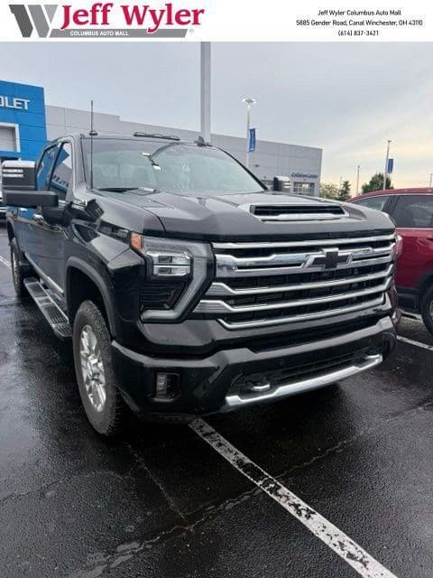 2024 Chevrolet Silverado 2500HD High Country — photo 1 of 16
