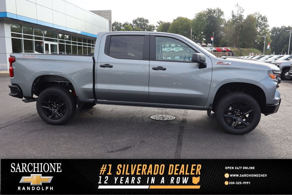 2026 Chevrolet Silverado 1500 Custom Trail Boss — photo 1 of 27