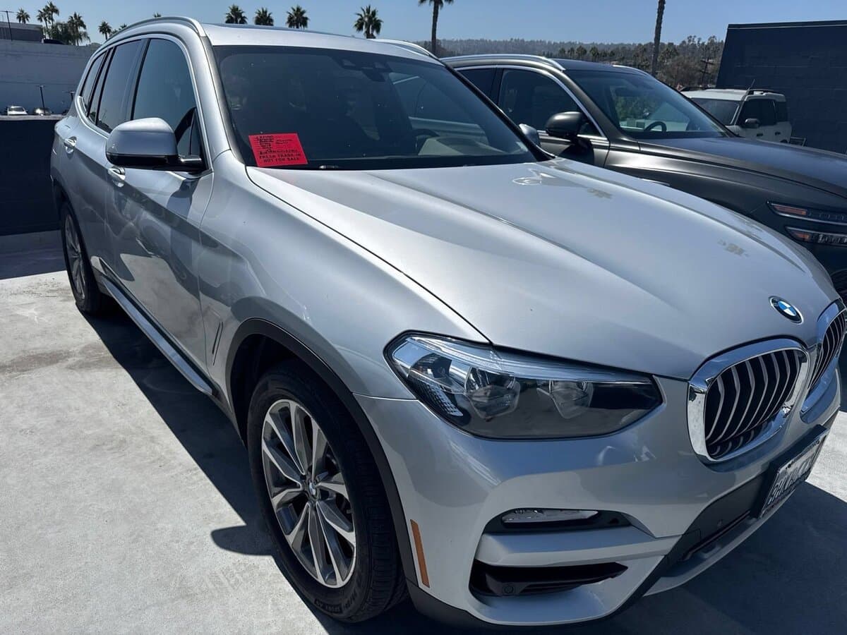 2019 BMW X3 sDrive30i — photo 1 of 8