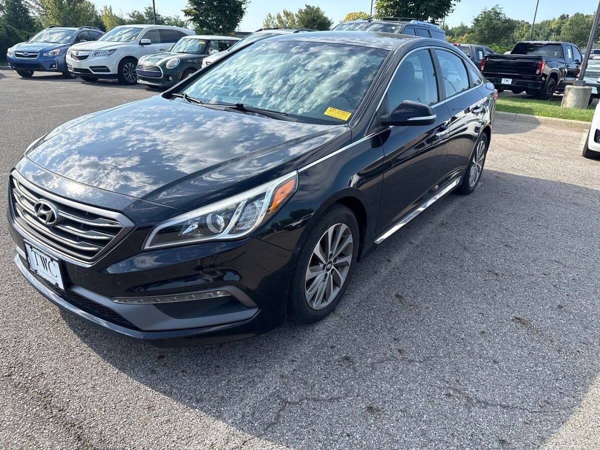 2015 Hyundai Sonata 2.4L Sport — photo 1 of 8