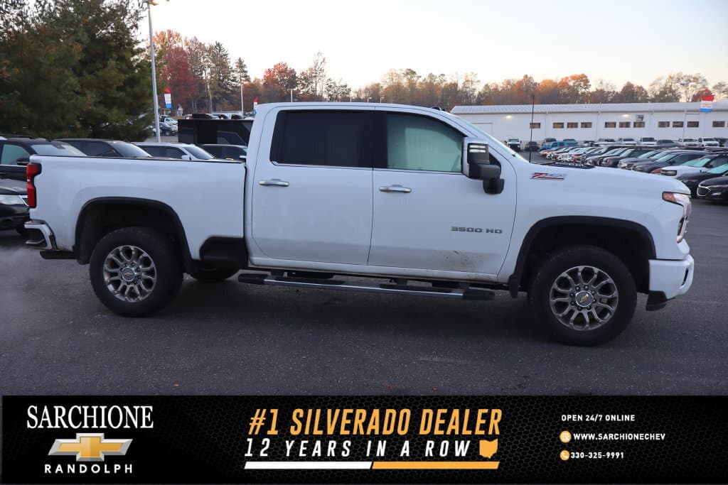 2024 Chevrolet Silverado 3500HD LTZ — photo 1 of 4
