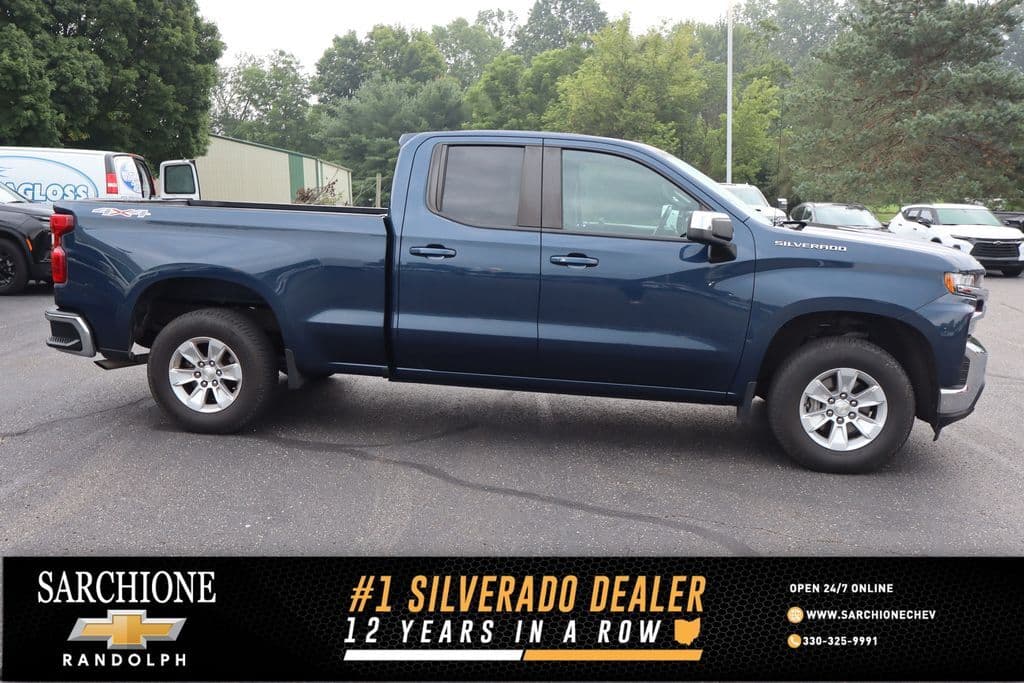 2020 Chevrolet Silverado 1500 LT — photo 1 of 4