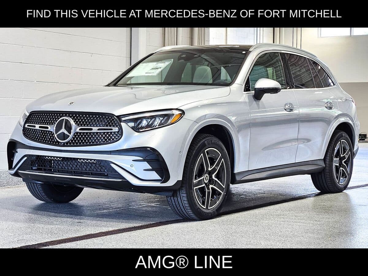 2027 Mercedes-Benz GLC GLC 300 — photo 1 of 32